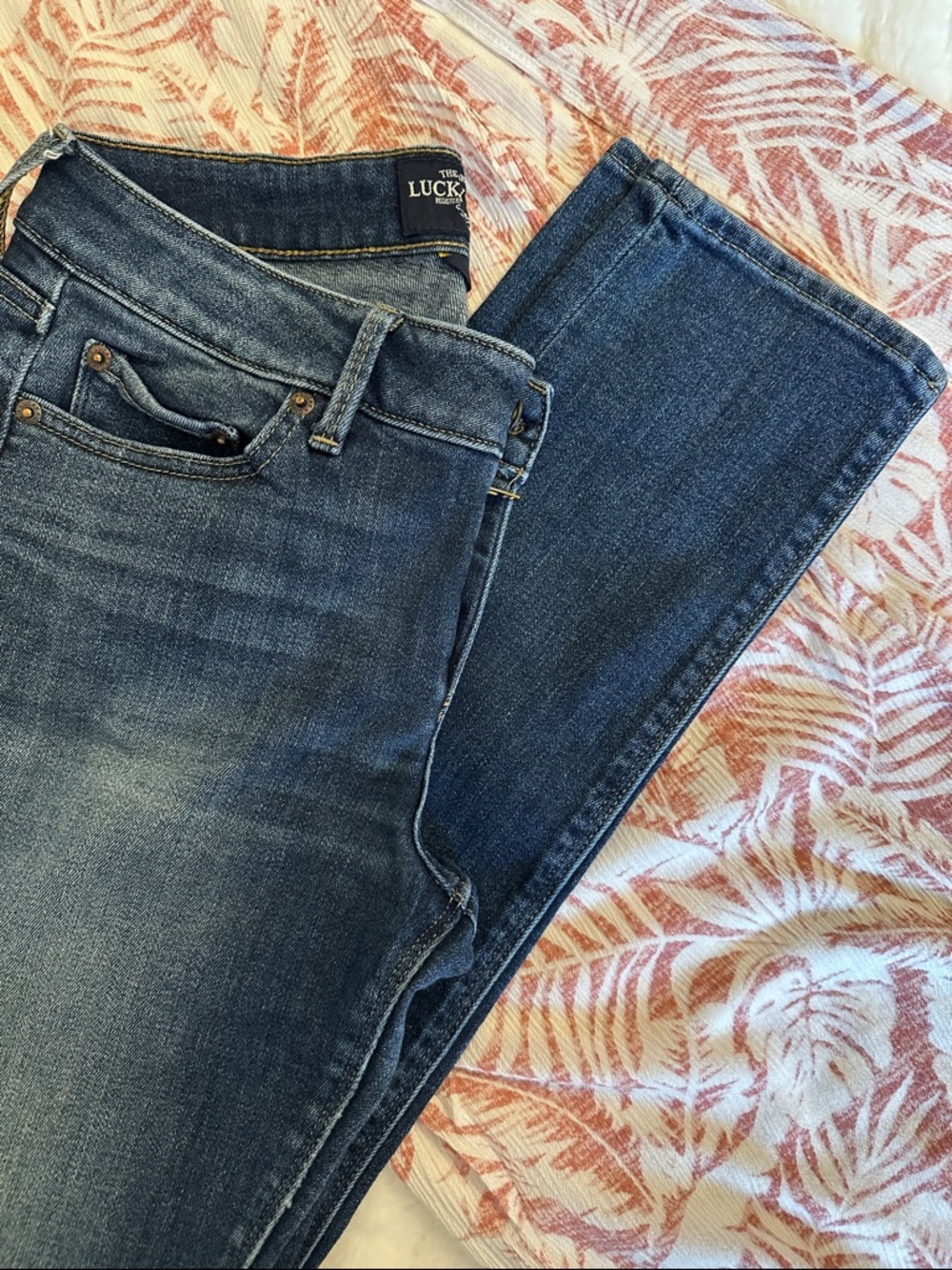 Lucky Brand Lolita Skinny Straight- Leg Jeans with Stretch Size: 6/28